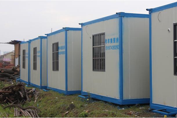 衡陽常豐集裝箱有限公司,單層集裝箱,定制集裝箱,崗亭,公寓集裝箱,活動板房,集裝箱廁所,實明通道 衡陽常豐集裝箱有限公司,單層集裝箱,定制集裝箱,崗亭,公寓集裝箱,活動板房,集裝箱廁所,實明通道